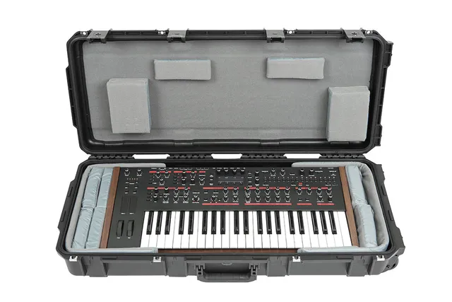 skb-iseries-3i-3614-tkbd-flight-case-rigide-tanche-pour-sequential-pro-2 image 1