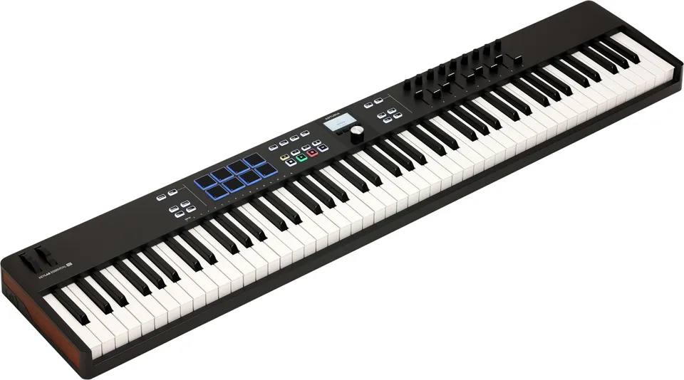 arturia-keylab-essential-mk3-88-black-clavier-midi-88-touches image 1