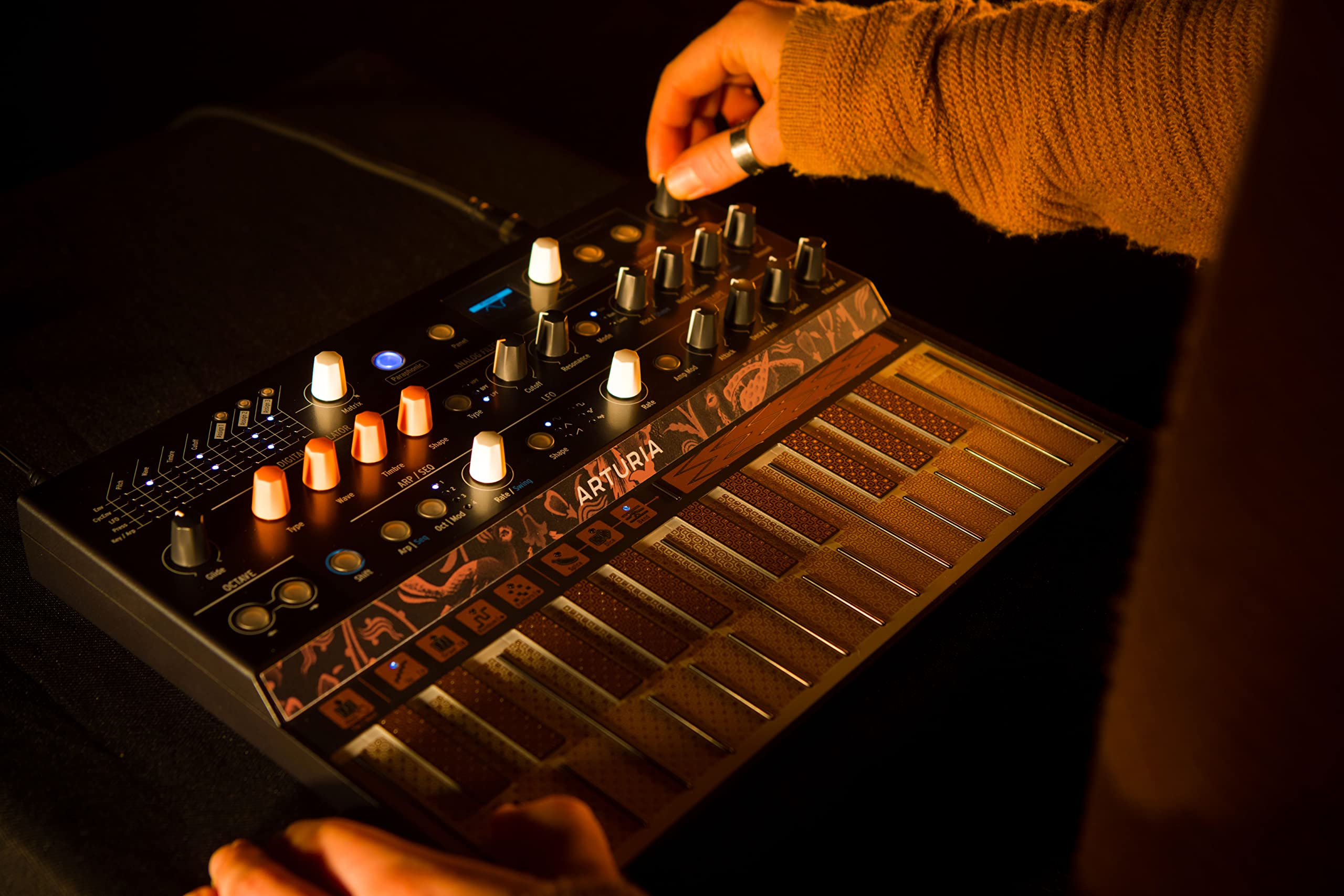 arturia-microfreak-synth-tiseur-hybride-paraphonique-25-touches image 4