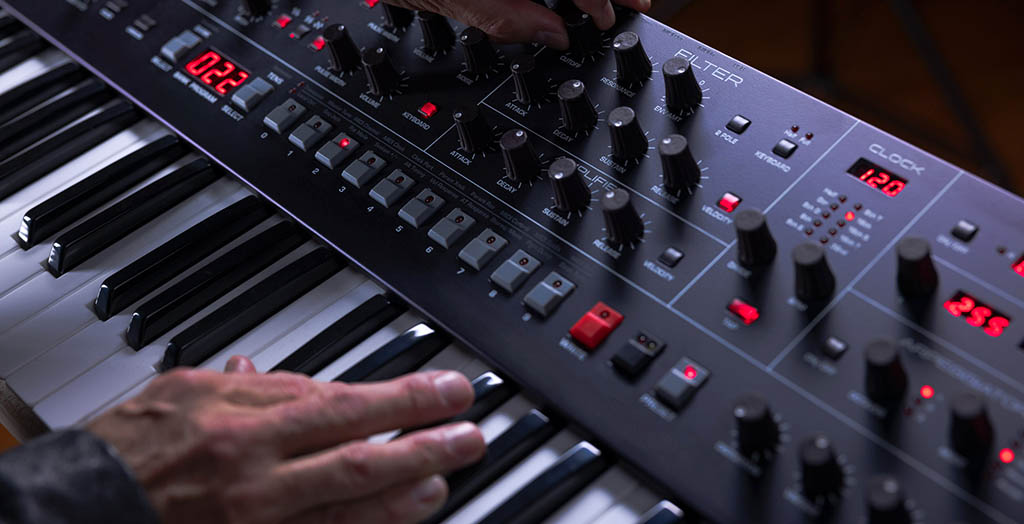 sequential-trigon-6-synth-tiseur-analogique-polyphonique-49-touches image 6